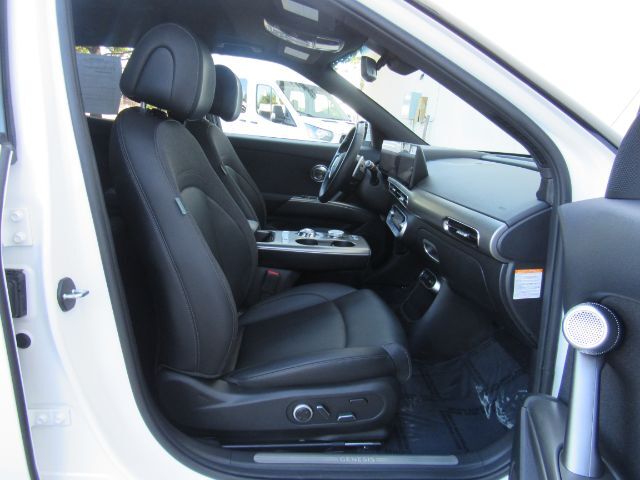 2024 Genesis GV60 Standard RWD Plano TX