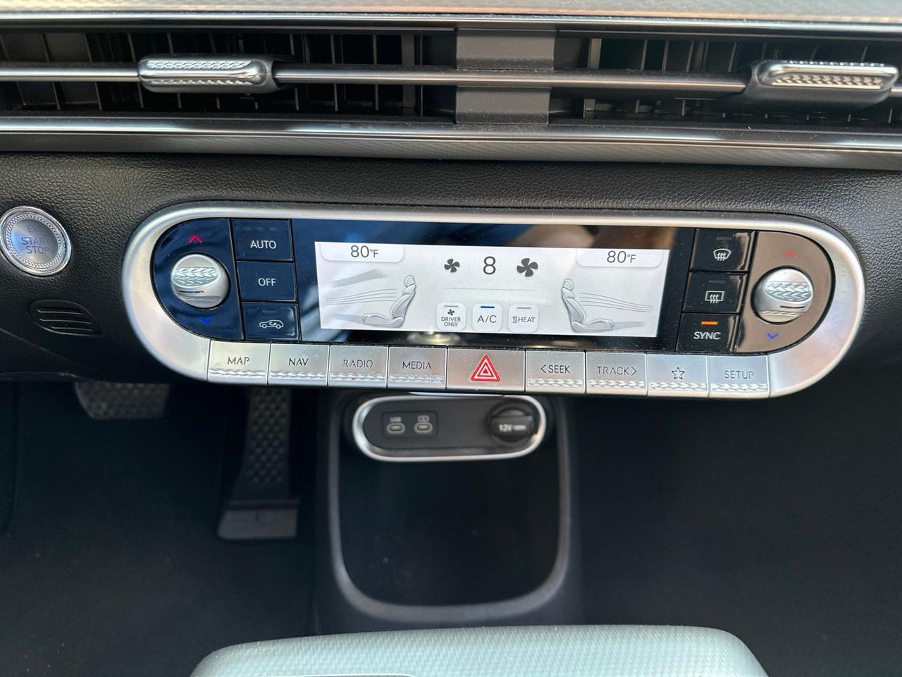 2024 Genesis GV60 Standard Chantilly VA