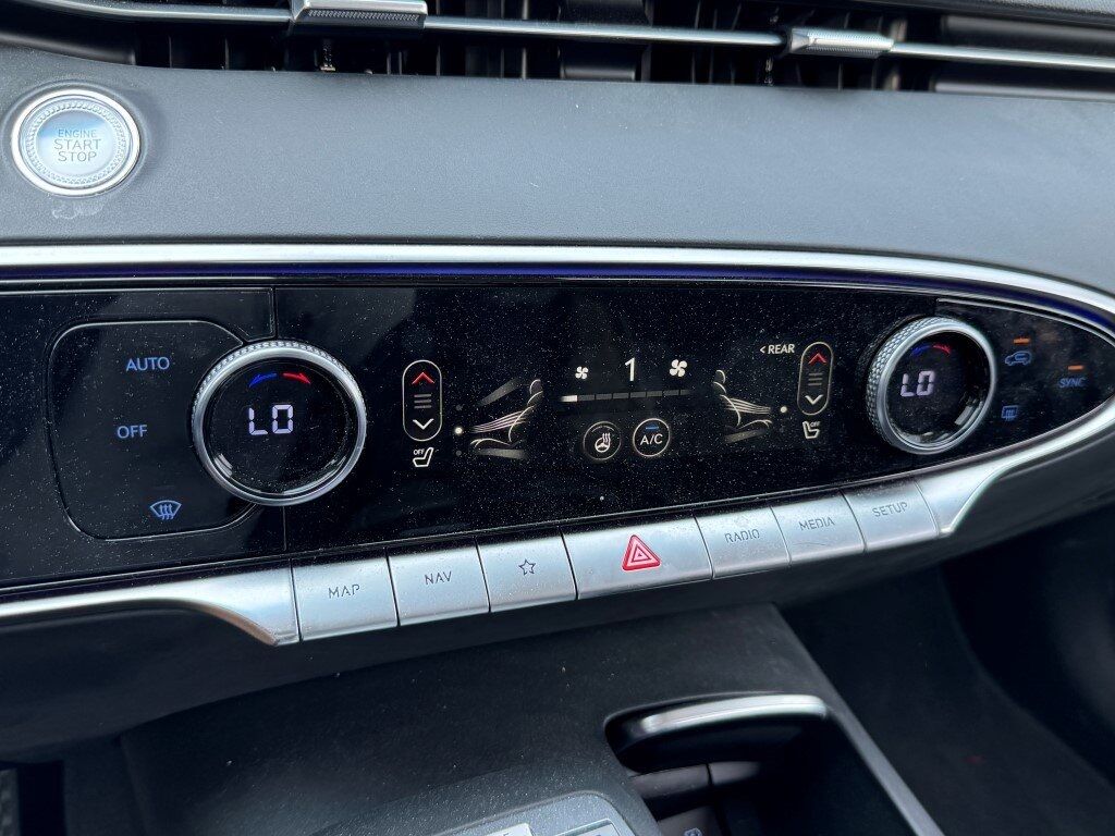 2024 Genesis GV70 2.5T Advanced Chantilly VA