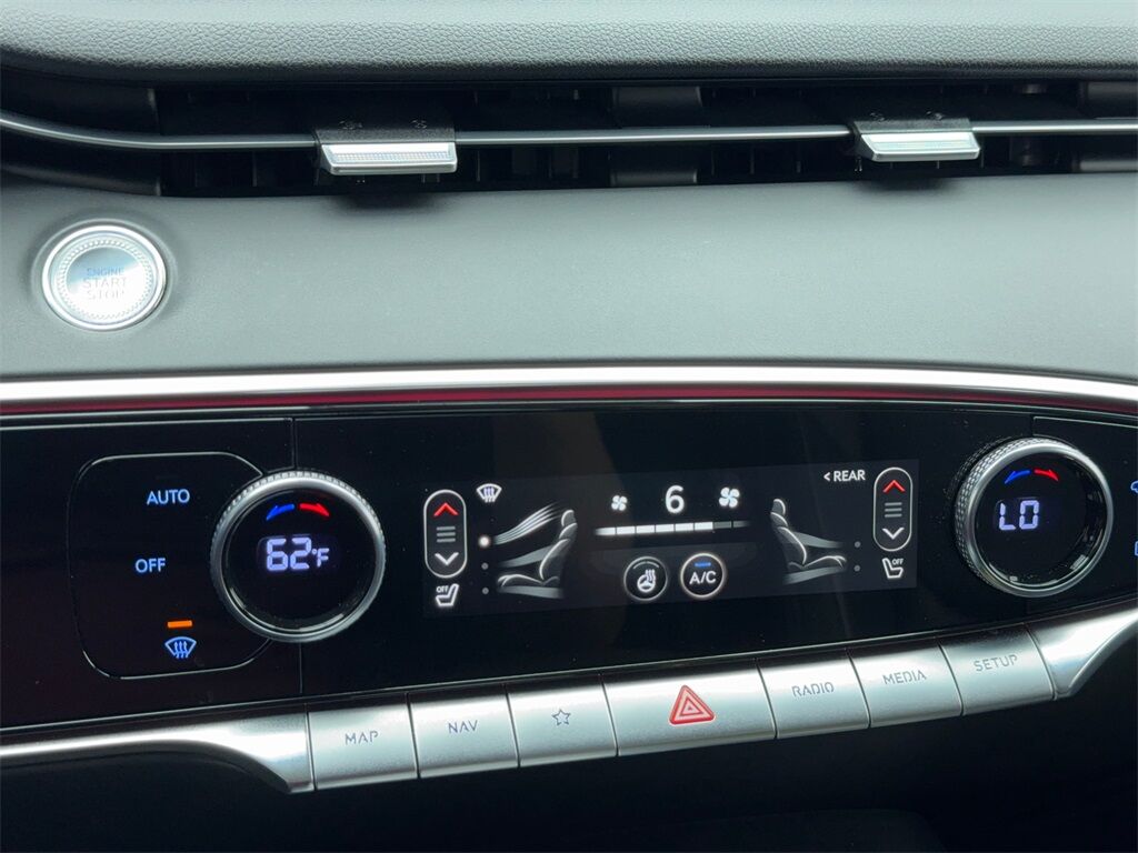 2024 Genesis GV70 2.5T NAV,CAM,PANO,HTD STS,BLIND SPOT,19&quot; WLS Plano TX