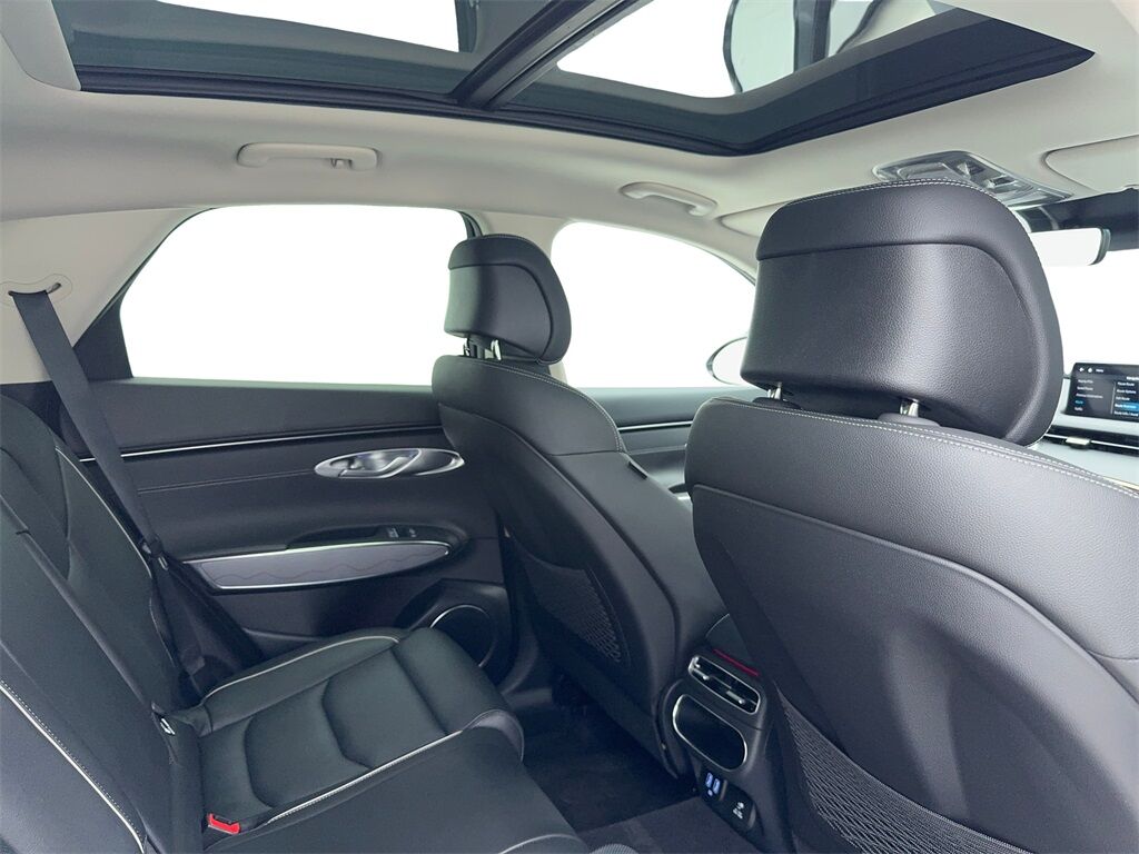 2024 Genesis GV70 2.5T NAV,CAM,PANO,HTD STS,BLIND SPOT,19&quot; WLS Plano TX