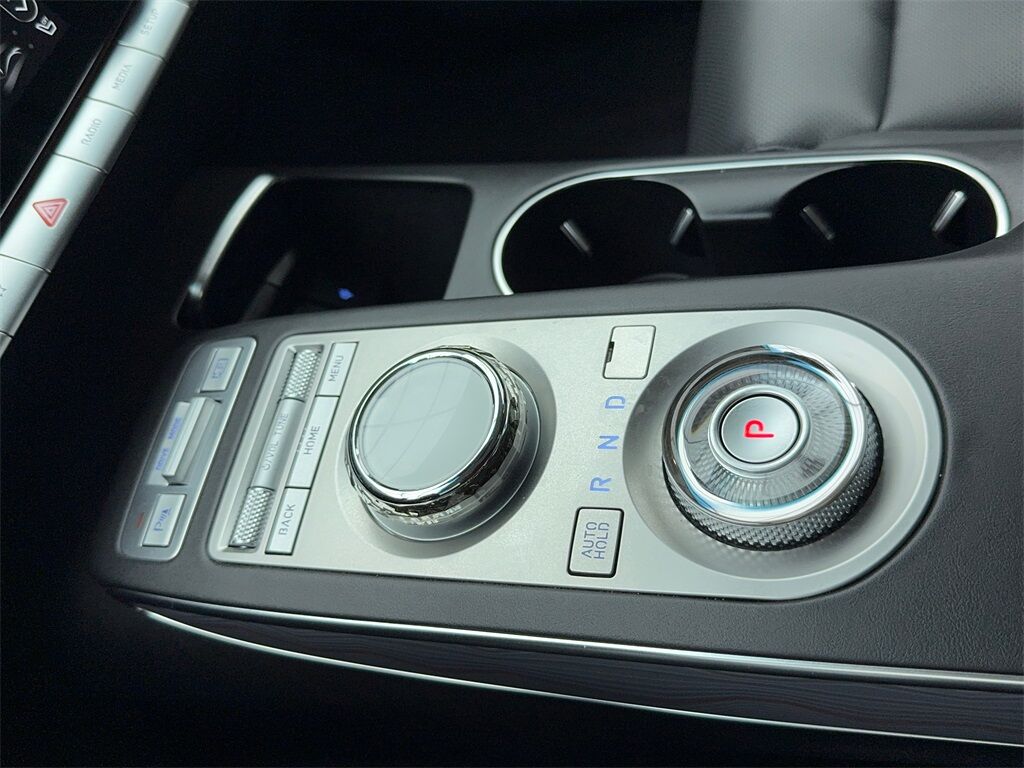 2024 Genesis GV70 2.5T NAV,CAM,PANO,HTD STS,BLIND SPOT,19&quot; WLS Plano TX