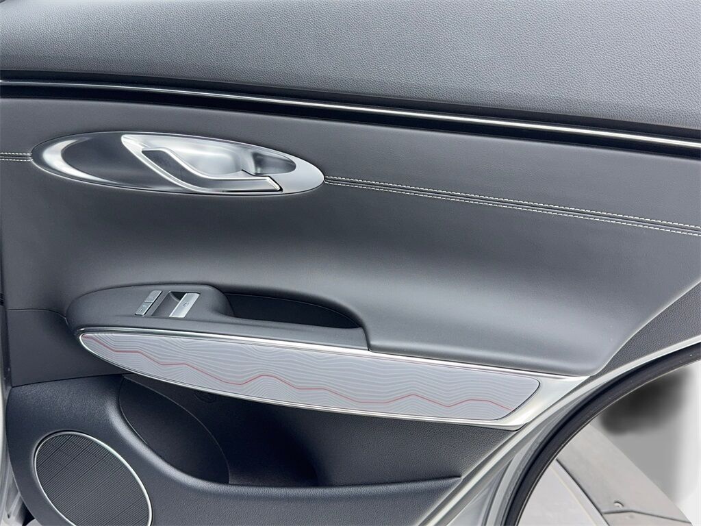 2024 Genesis GV70 2.5T NAV,CAM,PANO,HTD STS,BLIND SPOT,19&quot; WLS Plano TX