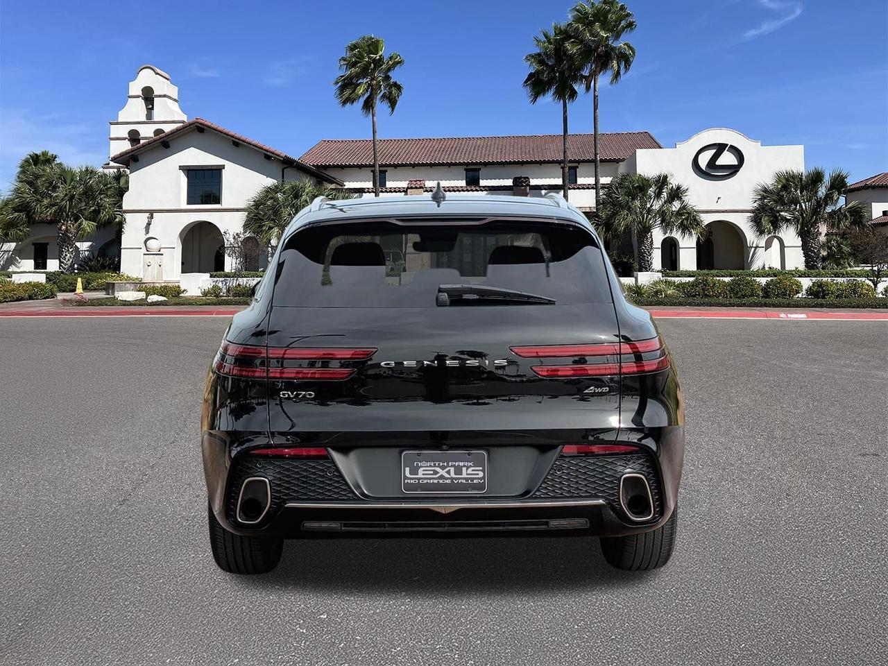 2024 Genesis GV70 2.5T