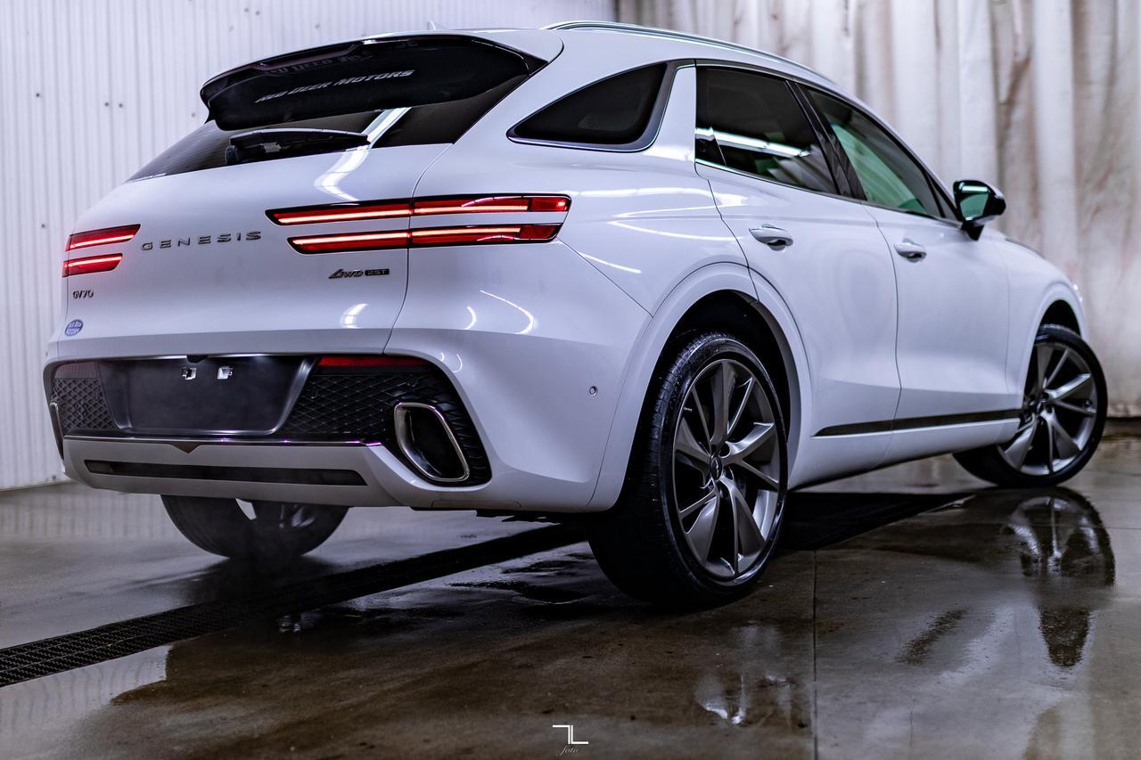 2024 Genesis GV70 AWD Prestige Leather Roof Nav BCam Red Deer AB