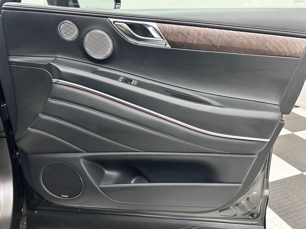 2024 Genesis GV80 3.5T Prestige Matte Portland OR