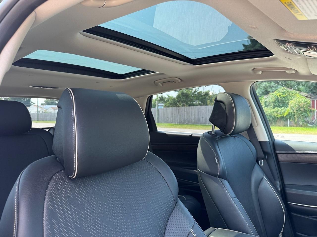 2024 Genesis GV80 HEATED & COOLED SEATS, DUAL MOON ROOF, LANE KEEP ASSIST, HIGHWAY ASSIST, REMOTE SMART PARK ASSIST, APPLE CAR PLAY, REMOTE START, CLEAN CARFAX 1-OWNER VEHICLE, CAPABILITY, LUXURY & COMFOT, COME SEE THIS LOADED SUV TODAY!!! Norfolk VA