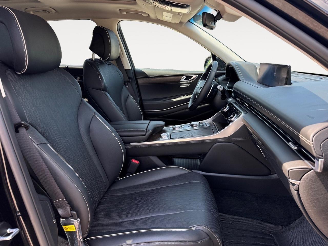 2024 Genesis GV80 HEATED & COOLED SEATS, DUAL MOON ROOF, LANE KEEP ASSIST, HIGHWAY ASSIST, REMOTE SMART PARK ASSIST, APPLE CAR PLAY, REMOTE START, CLEAN CARFAX 1-OWNER VEHICLE, CAPABILITY, LUXURY & COMFOT, COME SEE THIS LOADED SUV TODAY!!! Norfolk VA