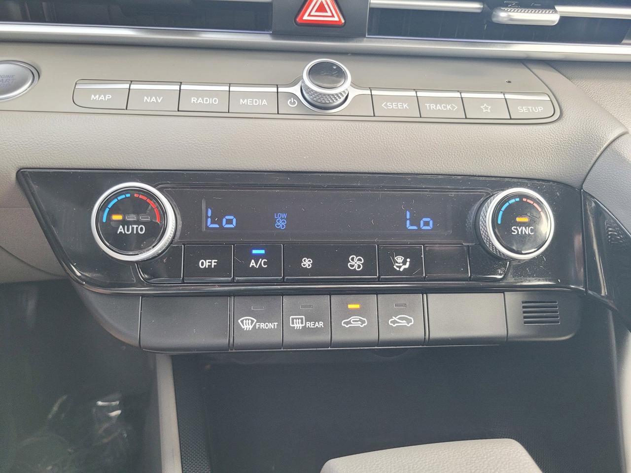 2024 HYUNDAI ELANTRA HYBRID BLUE Roseville CA