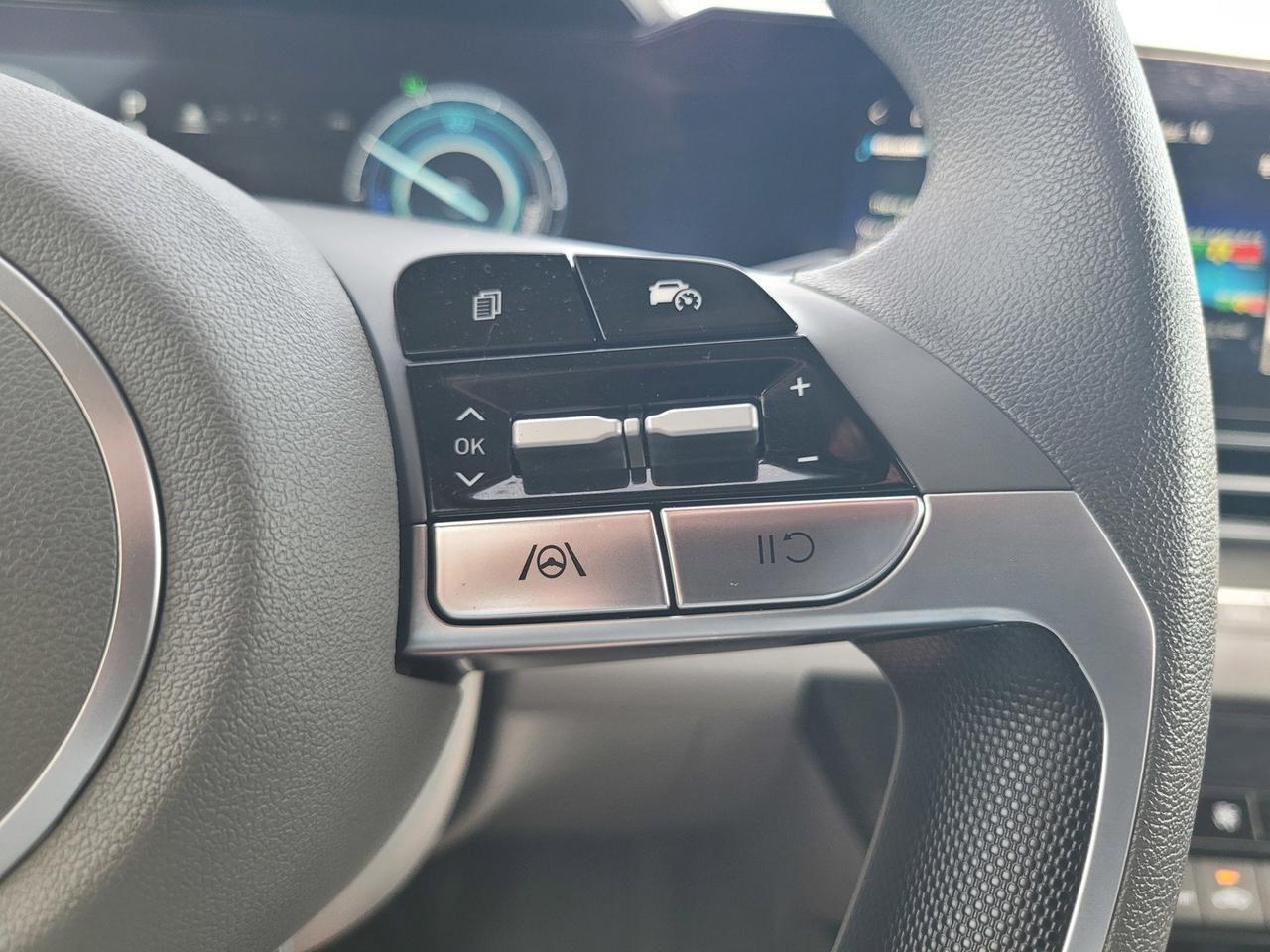 2024 HYUNDAI ELANTRA HYBRID BLUE Roseville CA