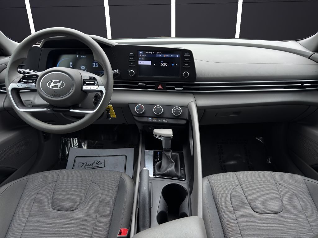 2024 HYUNDAI ELANTRA SE KBB VALUE 19K WOW Columbus OH