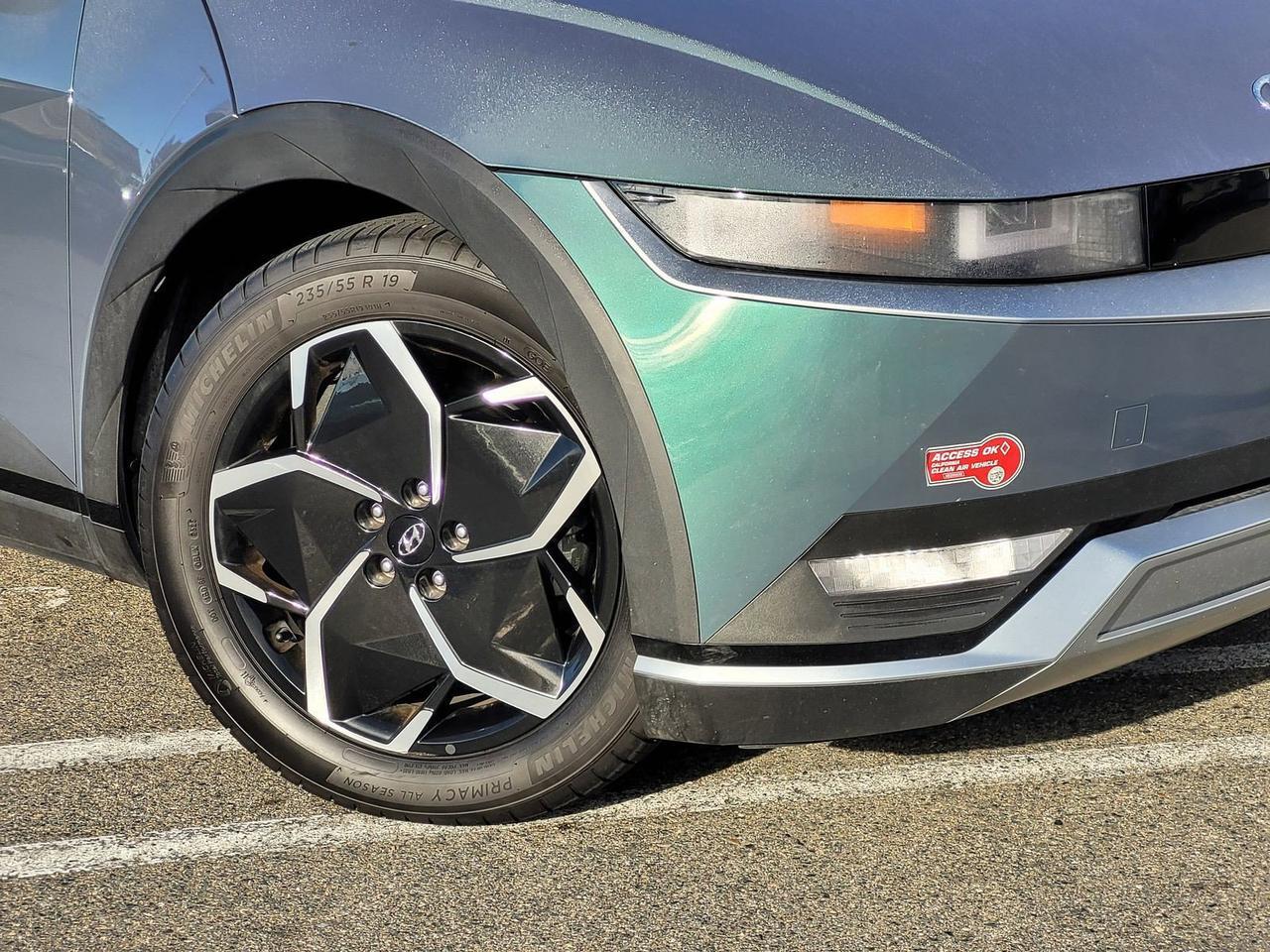 2024 HYUNDAI IONIQ 5 SE STANDARD RANGE Roseville CA