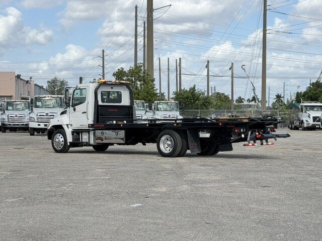 2024 Hino L6 22' Jerr-Dan Rollback Car Carrier Truck