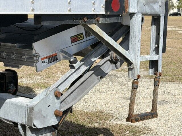 2024 Hino L6 26' Dry Box Truck with 3,000 Lbs. Lift Gate Homestead FL