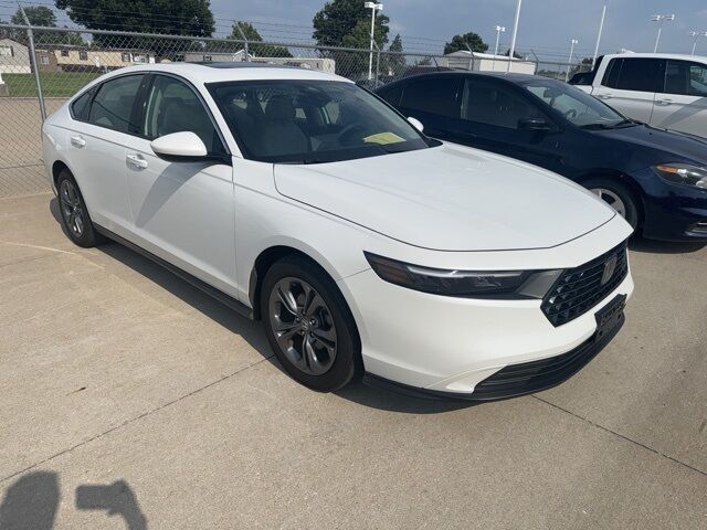 2024 Honda Accord EX West Burlington IA