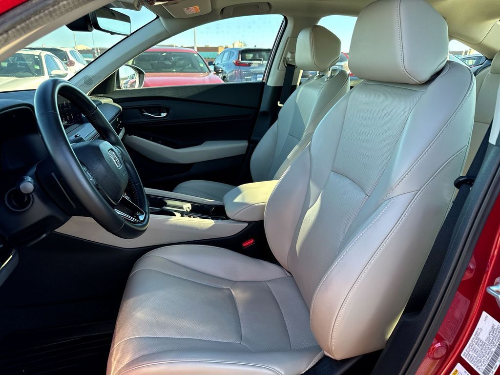 2024 Honda Accord Hybrid EX-L - Photo 11