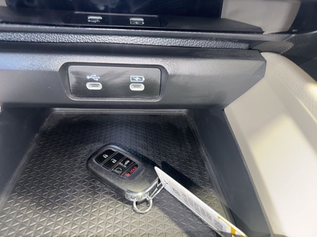 2024 Honda Accord Hybrid EX-L West Burlington IA