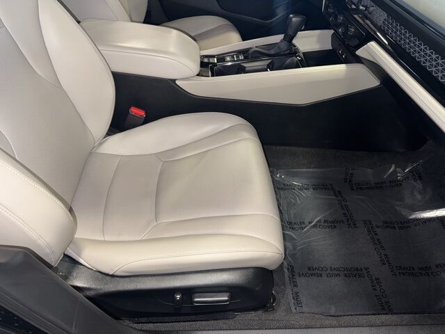 2024 Honda Accord Hybrid EX-L West Burlington IA