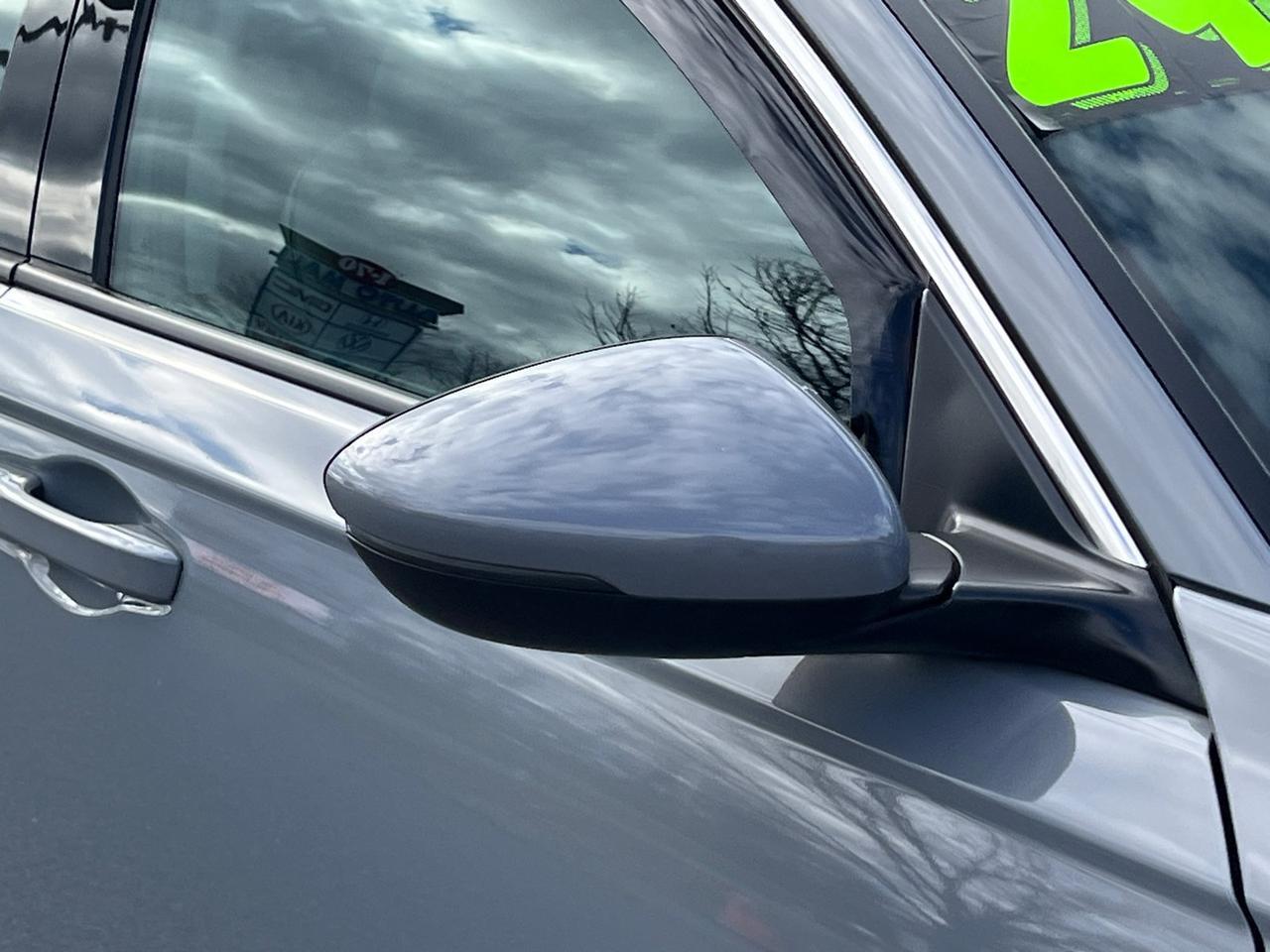 2024 Honda Accord Hybrid EX-L Hagerstown MD