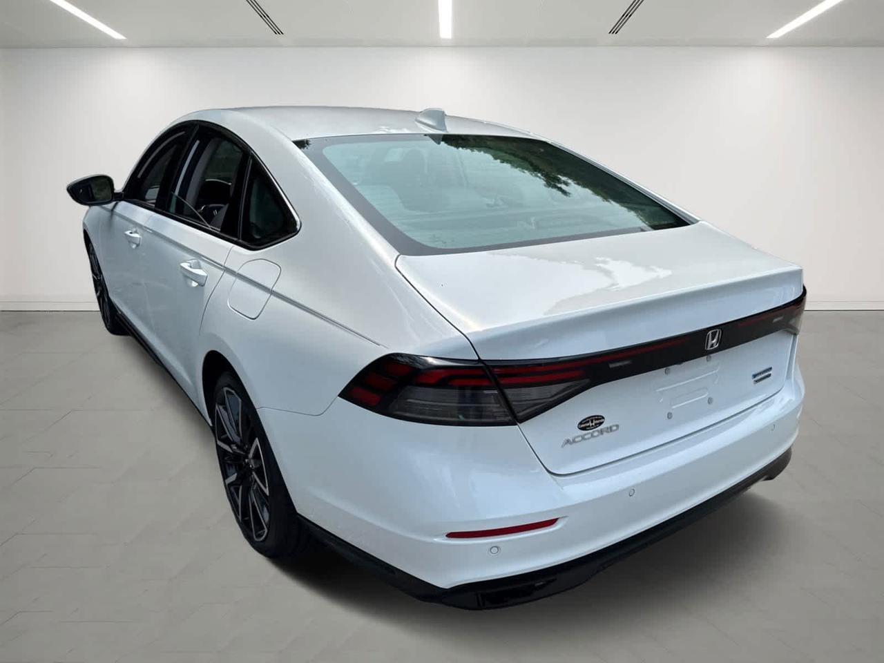 2024 Honda Accord Hybrid Touring Dartmouth MA