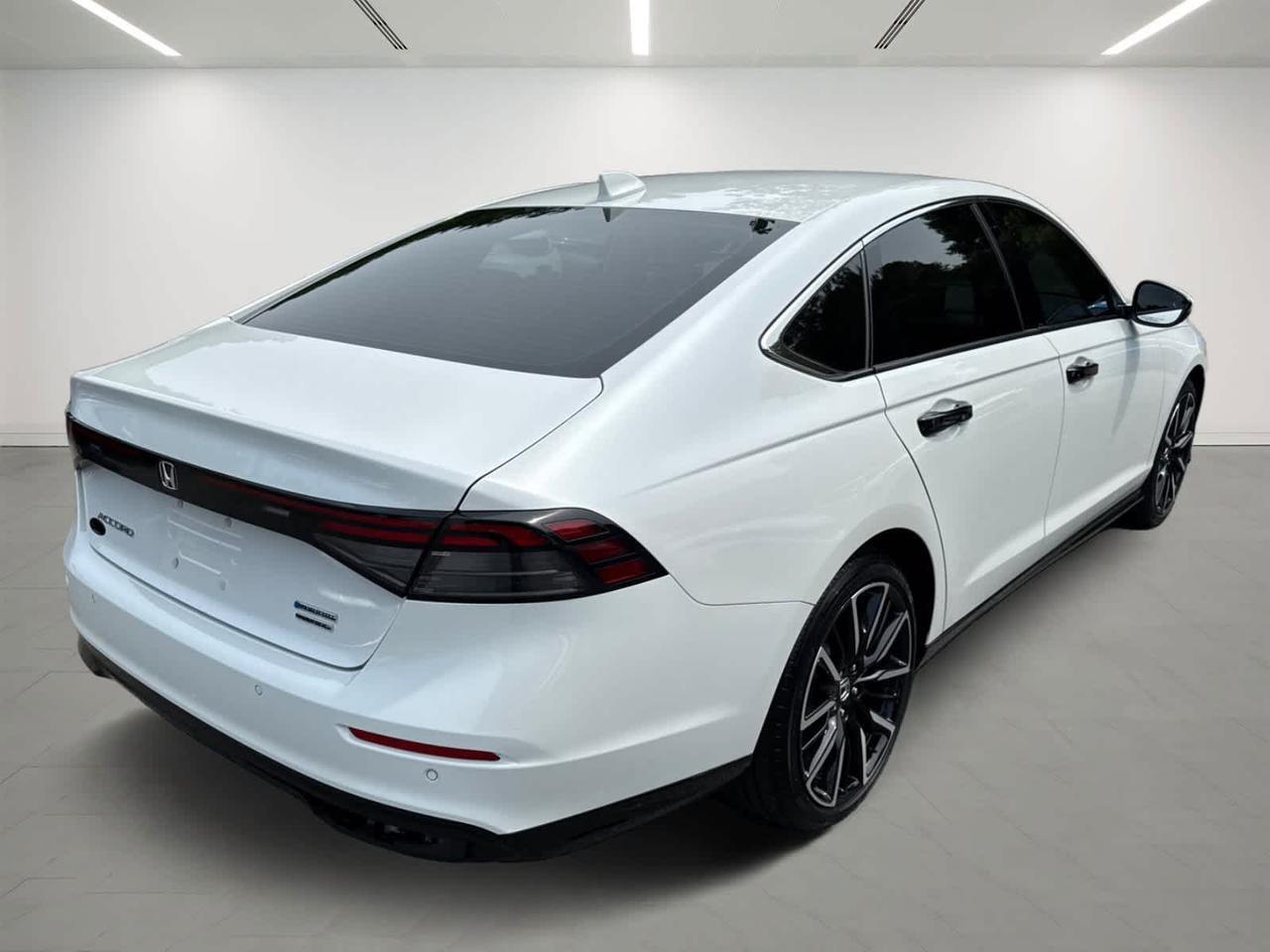 2024 Honda Accord Hybrid Touring Dartmouth MA