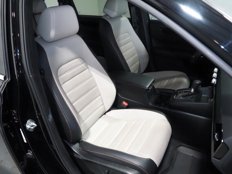 2024 Honda CR-V Hybrid Sport Touring AWD *NAVIGATION, ADAPTIVE CRUISE, SAFETY ALERTS, BACKUP-CAMERA, COLOR TOUCHSCREEN, MOONROOF, LEATHER, HEATED SEATS/STEERING, REMOTE START, POWER LIFTGATE, BOSE, WIRELESS CHARGING, ANDROID & APPLE Round Rock TX
