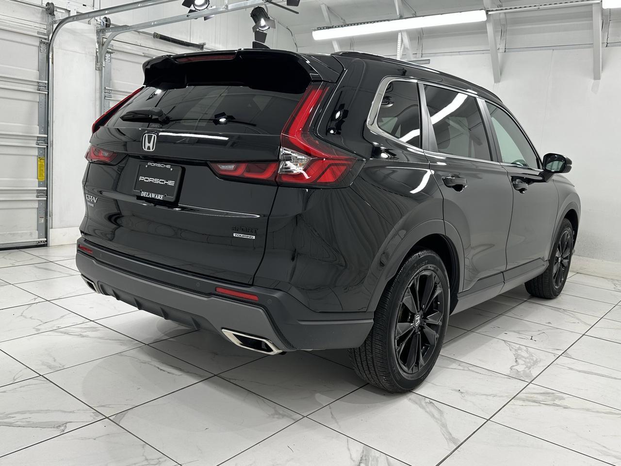 2024 Honda CR-V Hybrid Sport Touring Newark DE