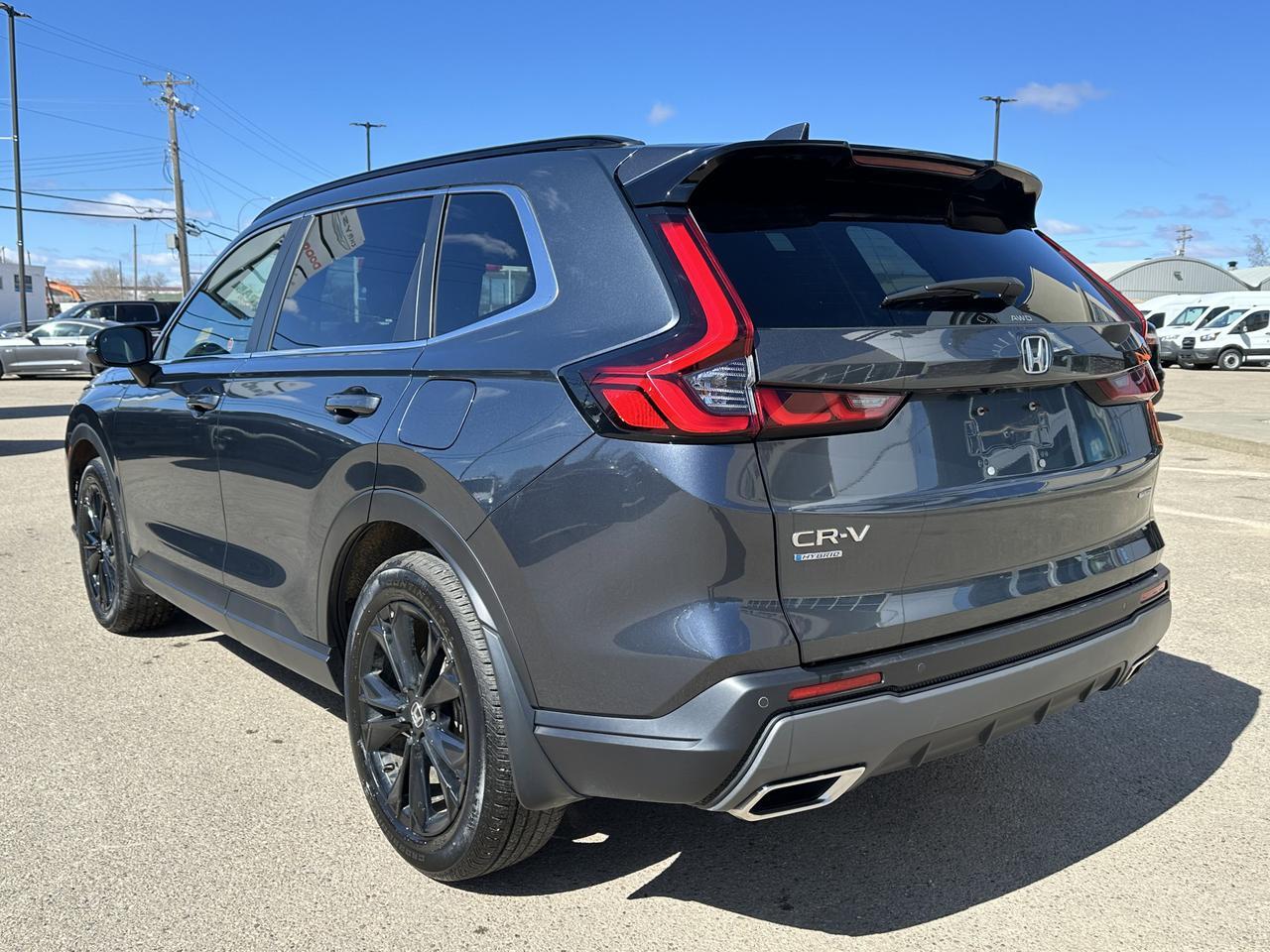 2024 Honda CR-V Hybrid Touring | Leather | Heated Seats & Wheel | Sun Roof | Two Sets Wheel & Tire Redwater AB