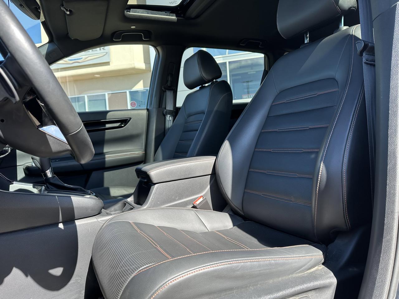 2024 Honda CR-V Hybrid Touring | Leather | Heated Seats & Wheel | Sun Roof | Two Sets Wheel & Tire Redwater AB