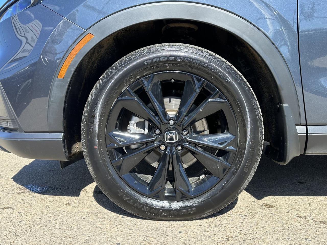 2024 Honda CR-V Hybrid Touring | Leather | Heated Seats & Wheel | Sun Roof | Two Sets Wheel & Tire Redwater AB