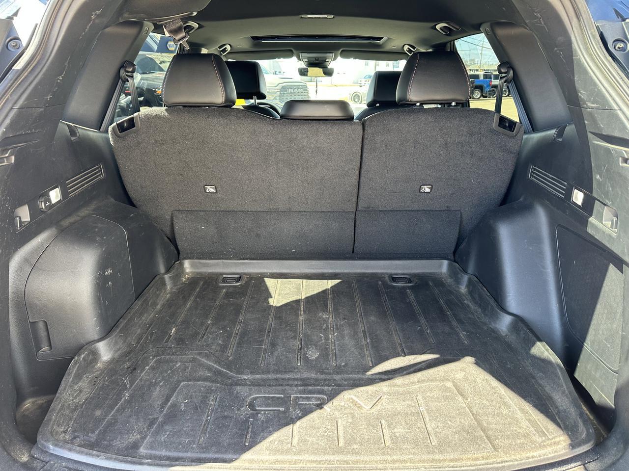 2024 Honda CR-V Hybrid Touring | Leather | Heated Seats & Wheel | Sun Roof | Two Sets Wheel & Tire Redwater AB