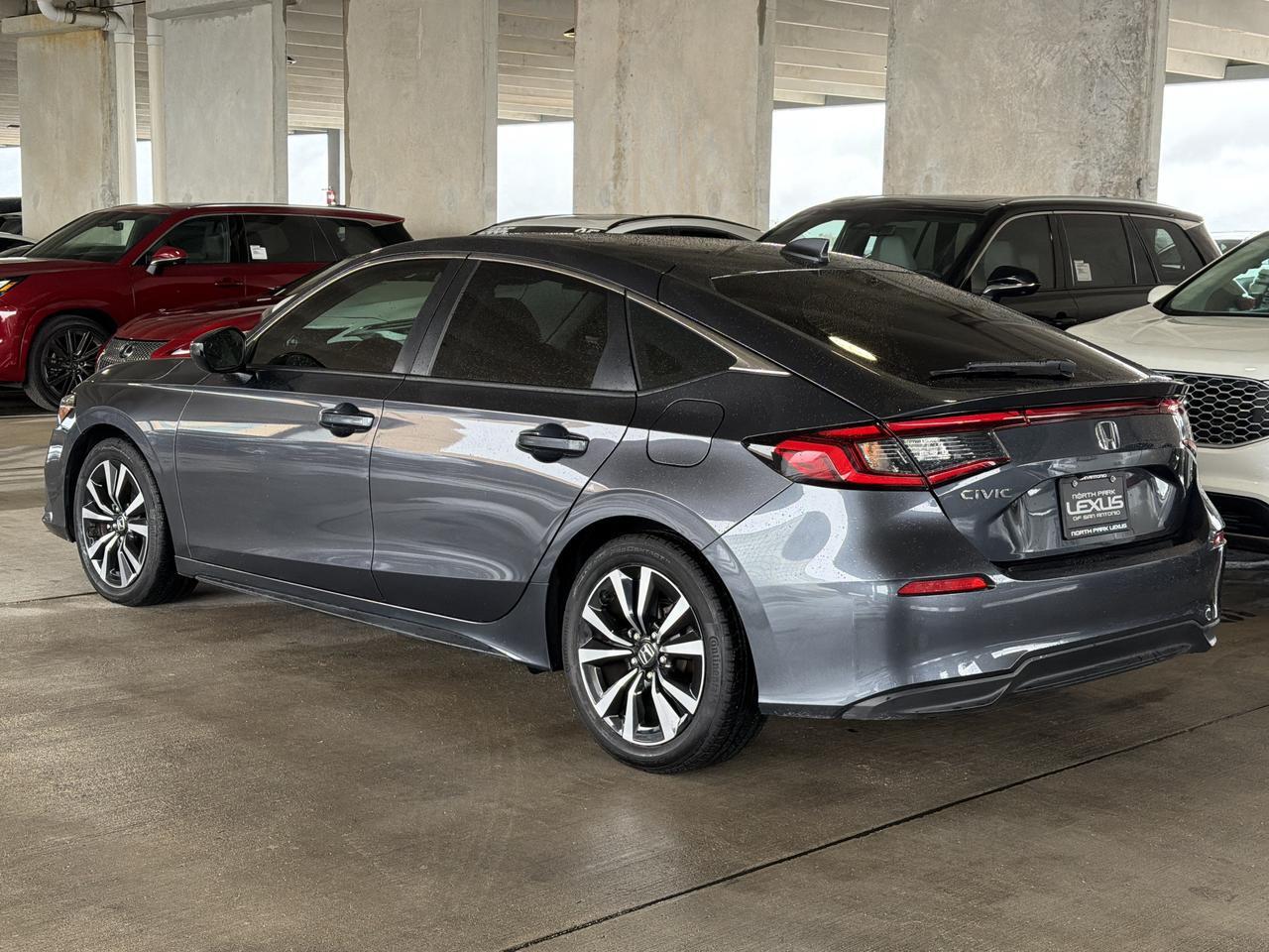 2024 Honda Civic Hatchback EX-L