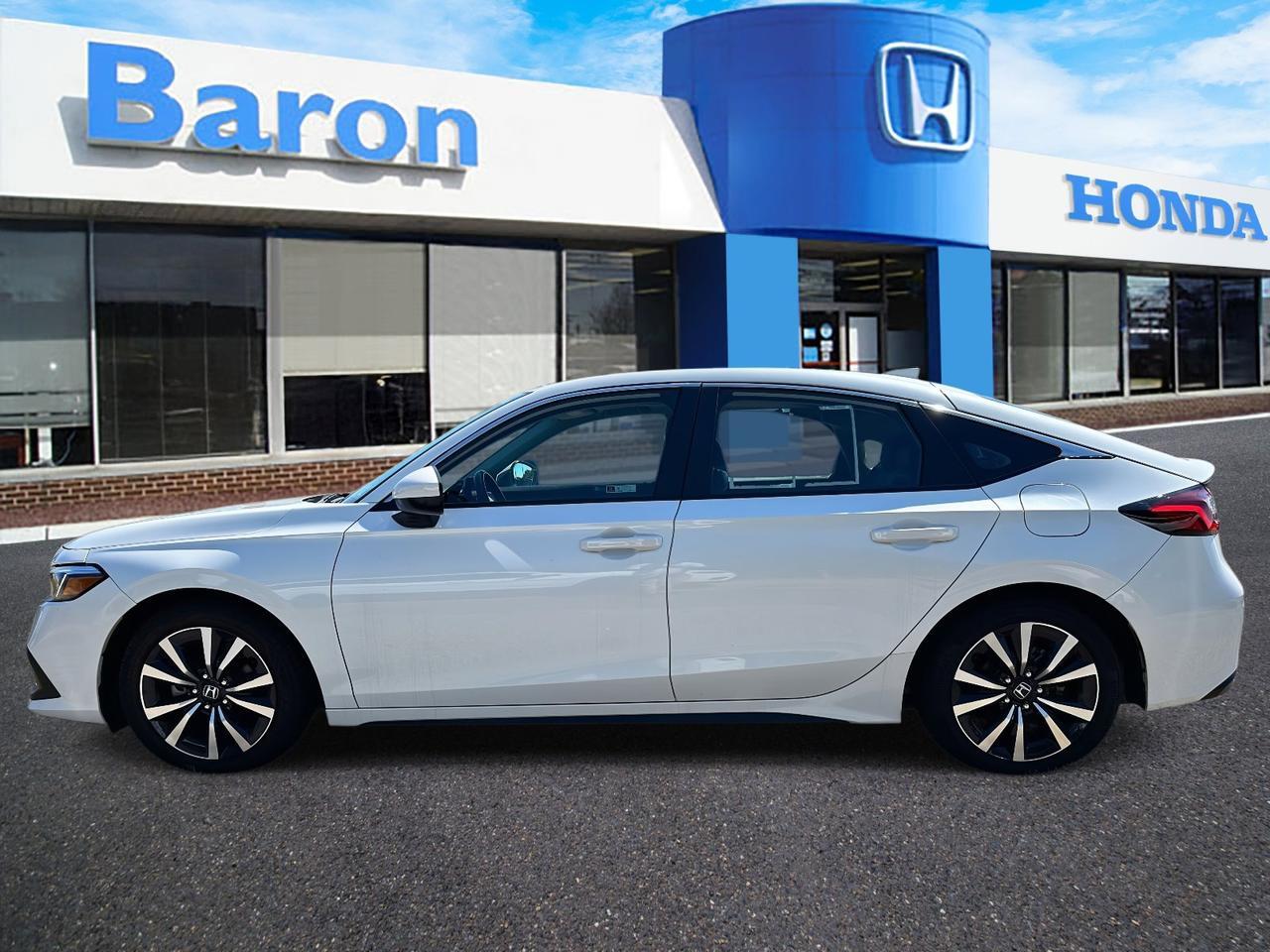 2024 Honda Civic Hatchback EX-L