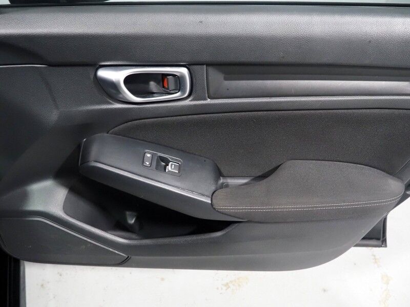 2024 Honda Civic Hatchback Sport *ADAPTIVE CRUISE, SAFETY ALERTS, BACKUP-CAMERA, COLOR TOUCHSCREEN, KEYLESS ENTRY, REMOTE START, AUTO CLIMATE CONTROL, LED HEADLIGHTS, 18 INCH WHEELS, ANDROID & APPLE Round Rock TX