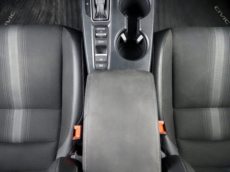 2024 Honda Civic Hatchback Sport *ADAPTIVE CRUISE, SAFETY ALERTS, BACKUP-CAMERA, COLOR TOUCHSCREEN, KEYLESS ENTRY, REMOTE START, AUTO CLIMATE CONTROL, LED HEADLIGHTS, 18 INCH WHEELS, ANDROID & APPLE Round Rock TX