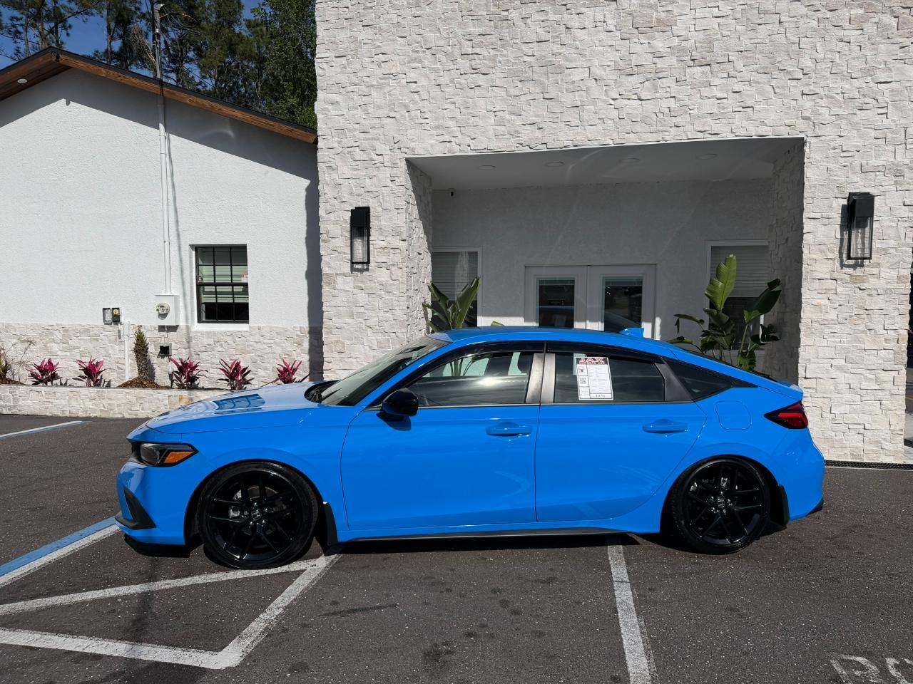 2024 Honda Civic Hatchback Sport CVT