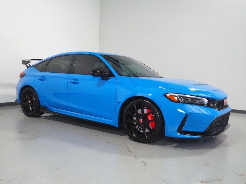2024 Honda Civic Type R *6-SPD, NAVIGATION, ADAPTIVE CRUISE, SAFETY ALERTS, BACKUP-CAMERA, COLOR TOUCHSCREEN, KEYLESS ENTRY, 19 INCH WHEELS, LED HEADLIGHTS, BOSE, WIRELESS CHARGING, ANDROID & APPLE