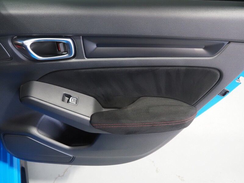 2024 Honda Civic Type R *6-SPD, NAVIGATION, ADAPTIVE CRUISE, SAFETY ALERTS, BACKUP-CAMERA, COLOR TOUCHSCREEN, KEYLESS ENTRY, 19 INCH WHEELS, LED HEADLIGHTS, BOSE, WIRELESS CHARGING, ANDROID & APPLE Round Rock TX