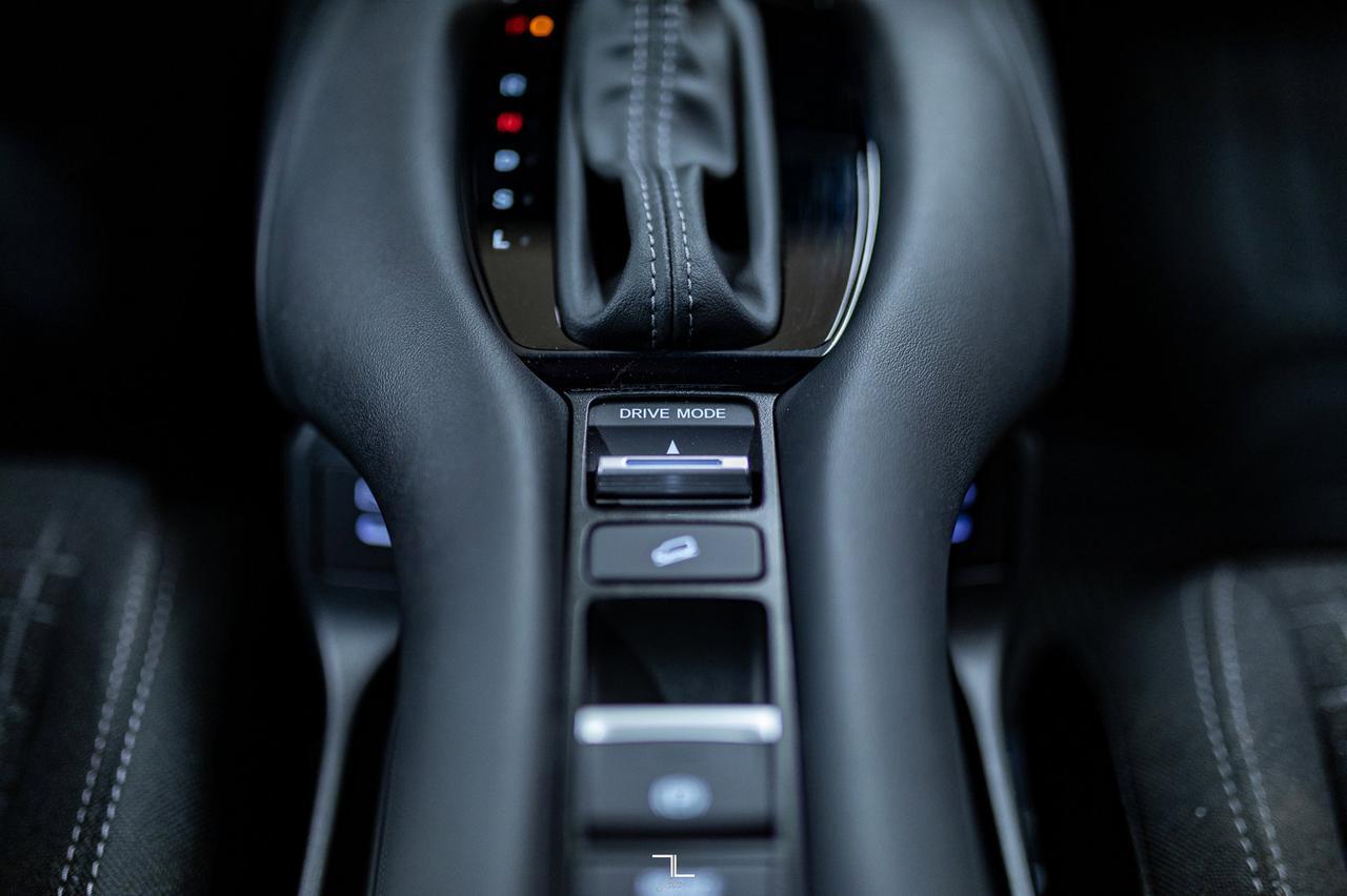 2024 Honda HR-V AWD LX-B BCam Red Deer AB