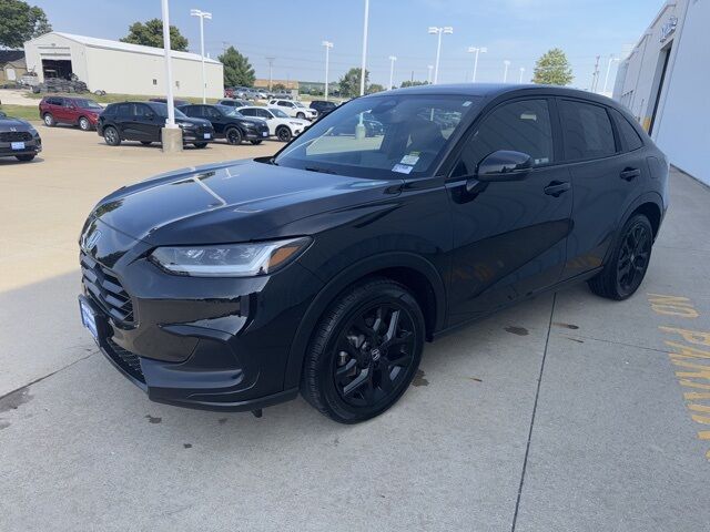 2024 Honda HR-V Sport West Burlington IA 2024 Honda HR-V Sport West Burlington IA