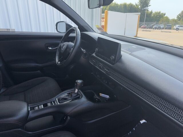 2024 Honda HR-V Sport West Burlington IA 2024 Honda HR-V Sport West Burlington IA
