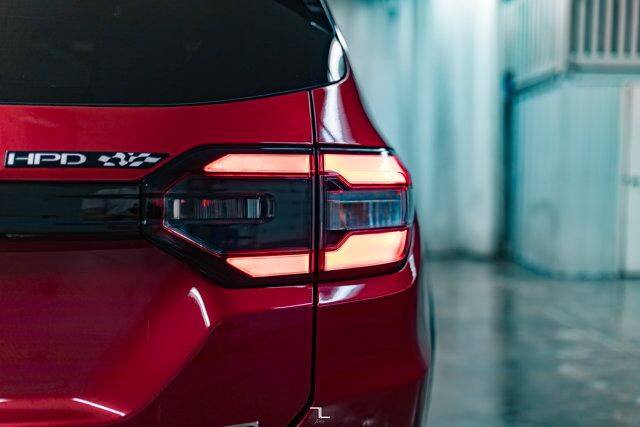 2024 Honda Pilot AWD Touring Leather Roof Nav BCam Red Deer AB