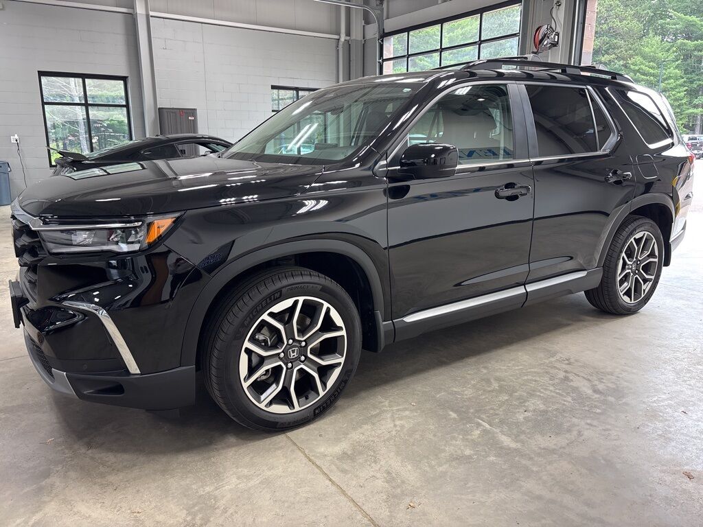 2024 Honda Pilot EX-L AWD 7 Passenger Minocqua WI