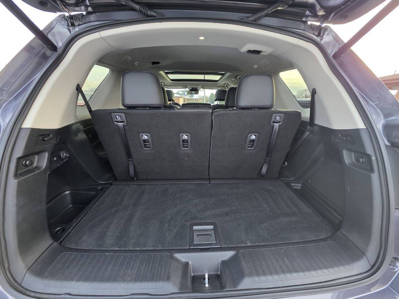 2024 Honda Pilot Touring AWD 4dr SUV Eldridge IA