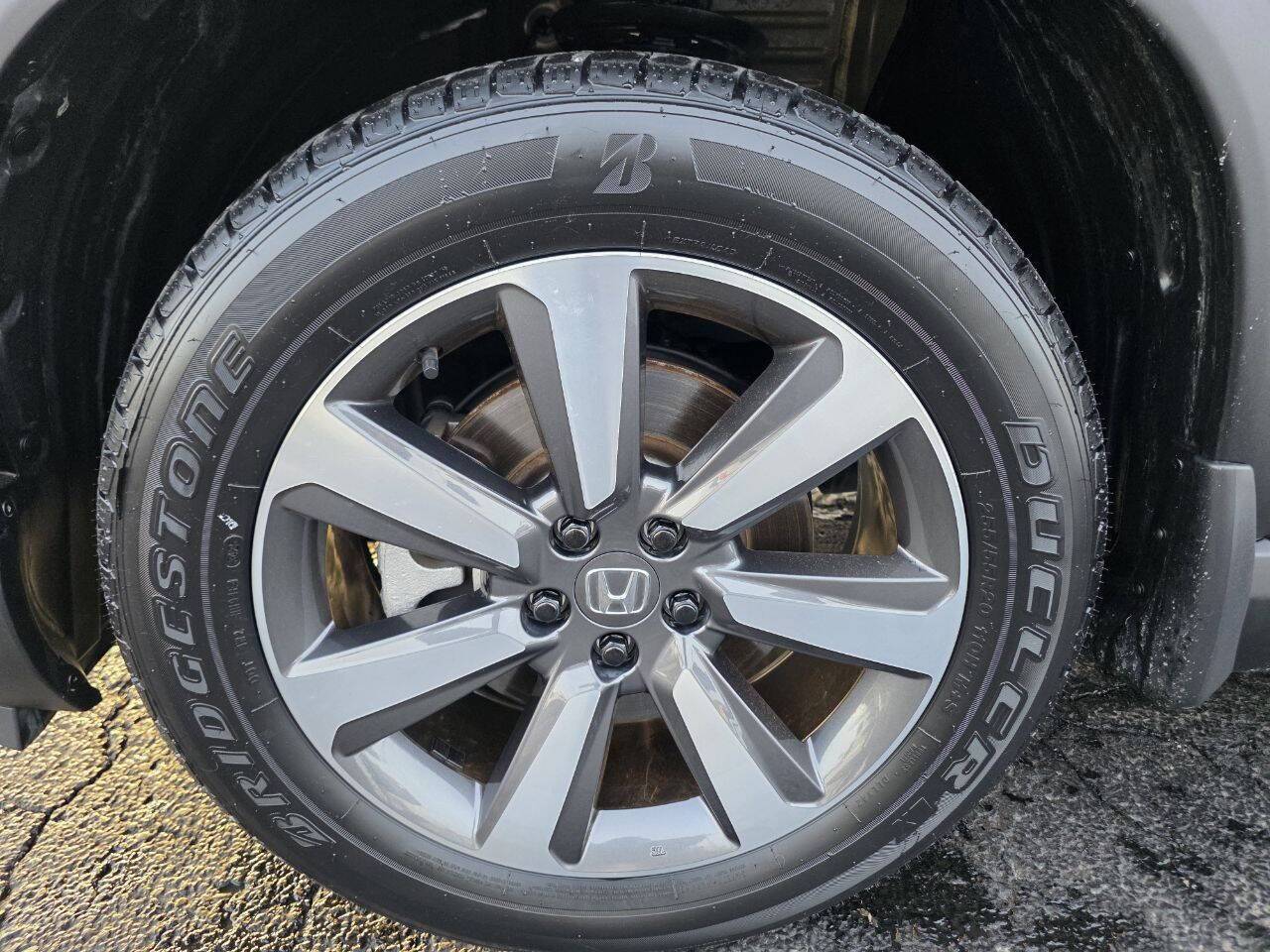 2024 Honda Pilot Touring AWD 4dr SUV Eldridge IA