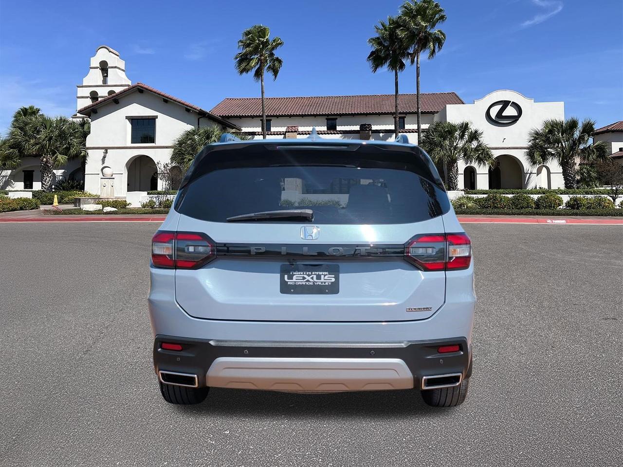 2024 Honda Pilot Touring