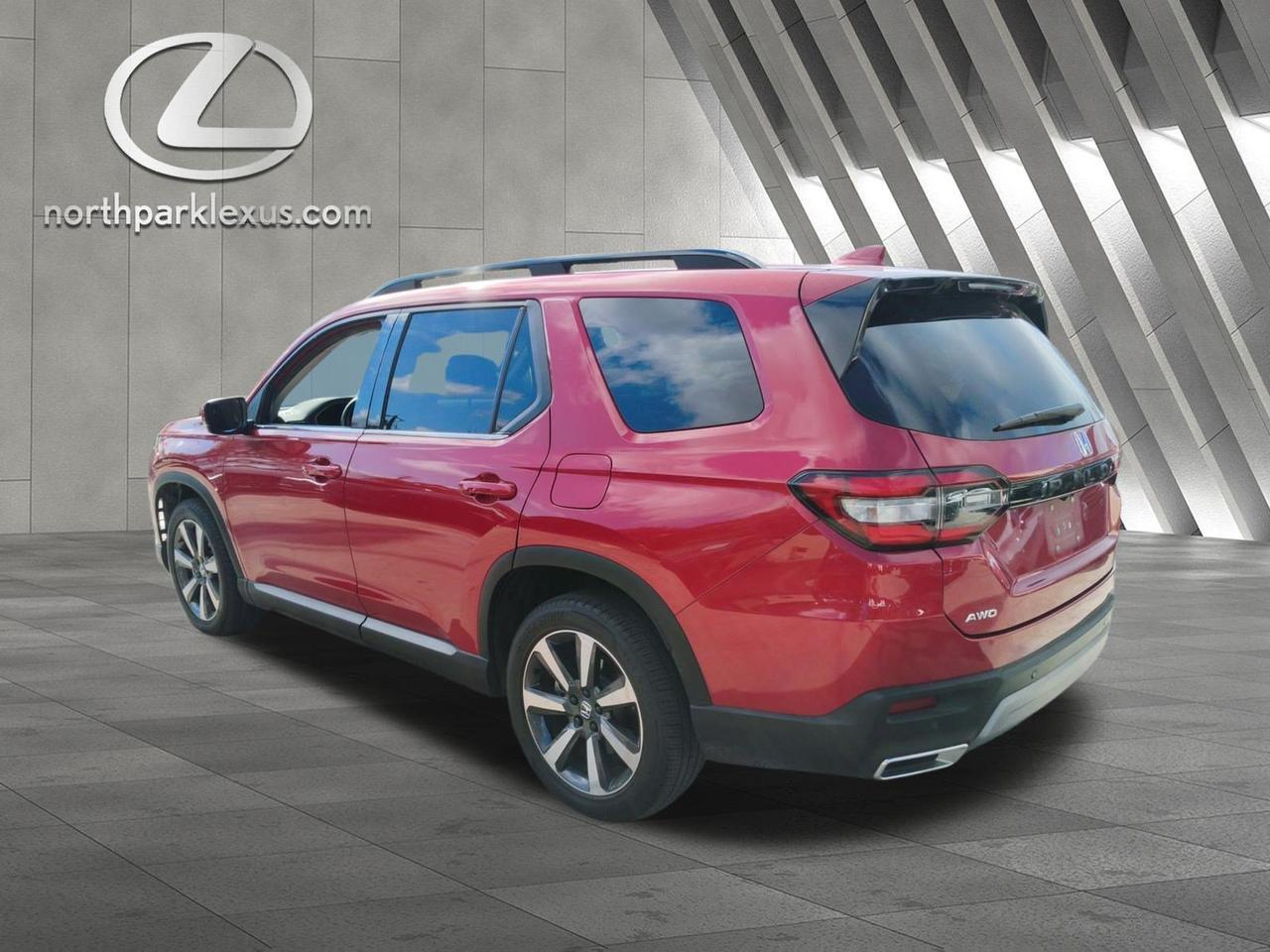 2024 Honda Pilot Touring