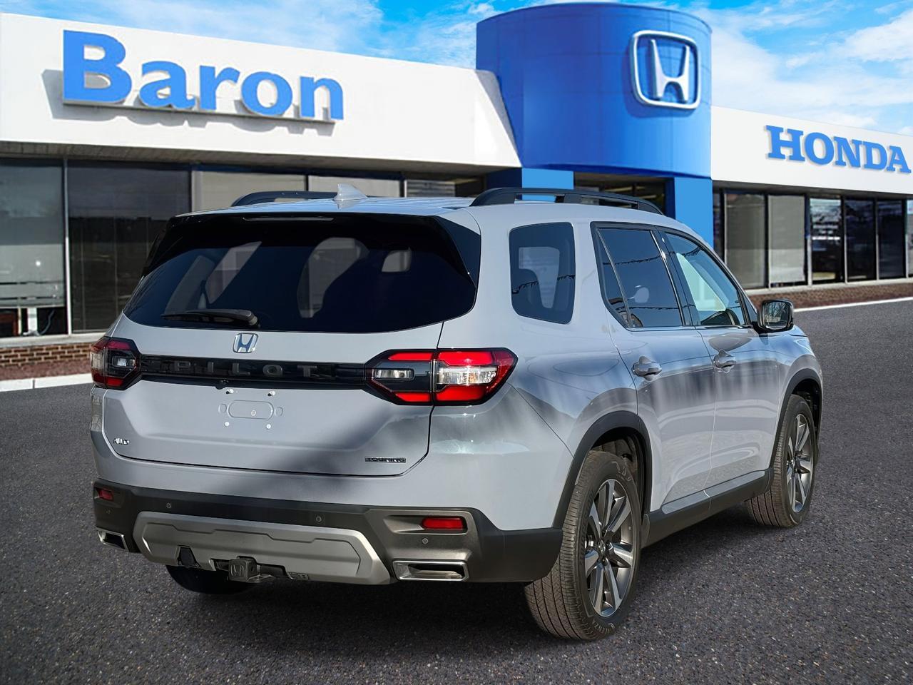 2024 Honda Pilot Touring