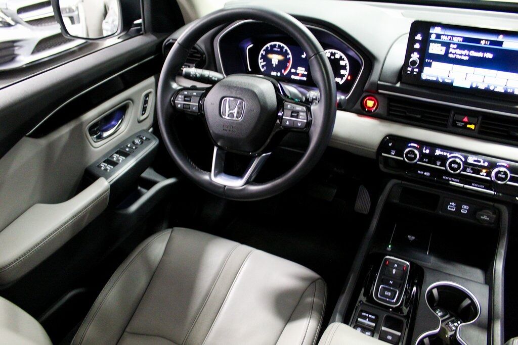 2024 Honda Pilot Touring Tigard OR