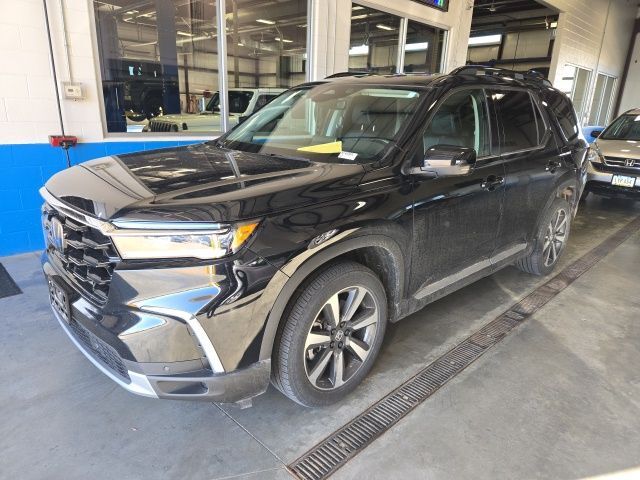 2024 Honda Pilot Touring